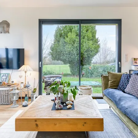 Amazing Home In Venon With Wifi *